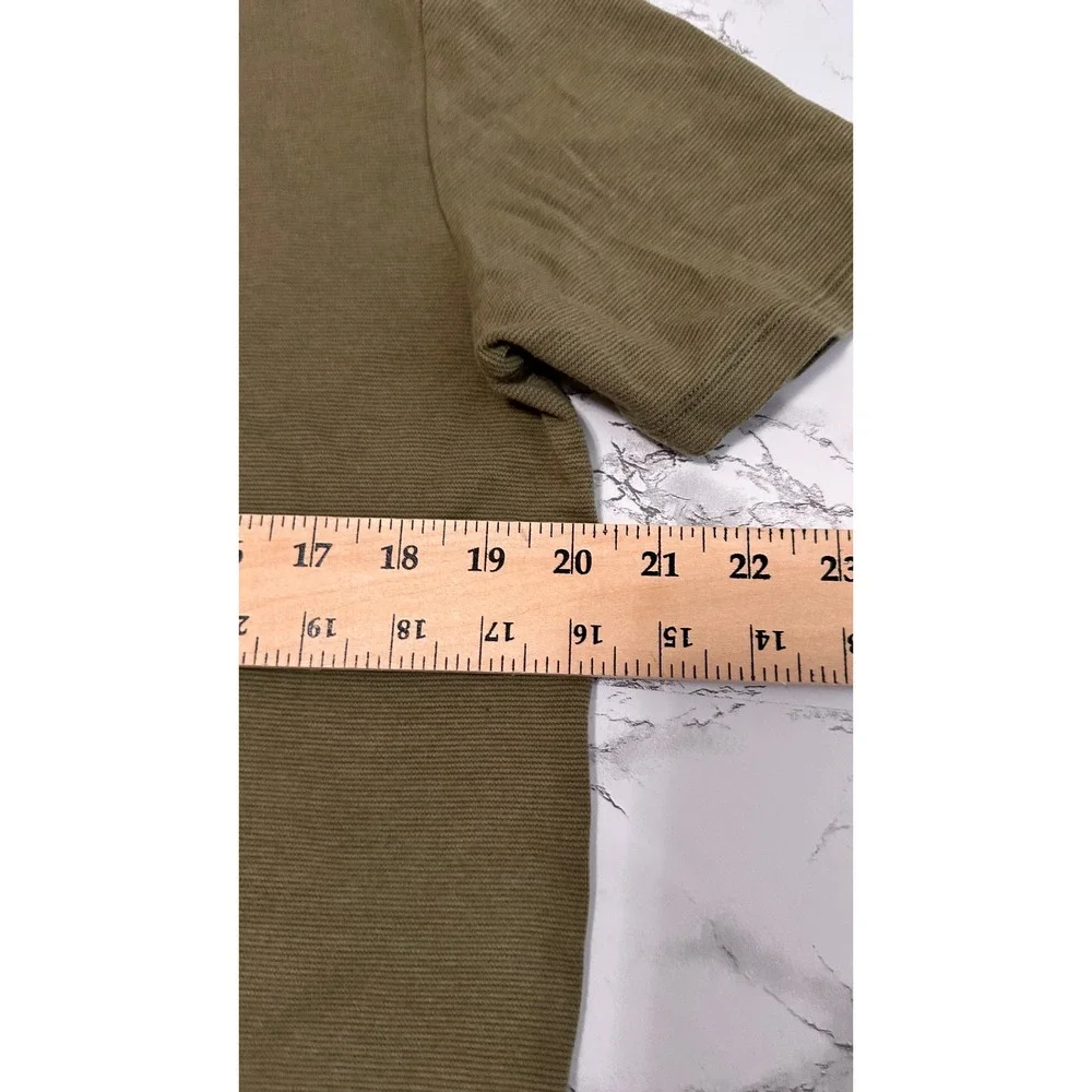 Banana Republic Luxe Touch Performance Tee Olive Green Ribbed Mens Size L Lot 2